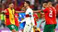 Portugalin kapteeni ja supertähti Cristiano Ronaldo häipyi pikavauhtia pukukoppiin, kun Marokko oli voittanut Portugalin puolivälierässä ja edennyt välieriin.