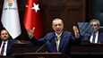 Turkin presidentti Recep Tayyip Erdoğan on vastustanut Suomen ja Ruotsin Nato-jäsenyyttä.  Erdoğan kuvattiin Turkin Ankarassa, kun hän puhui puolueväelleen 1. kesäkuuta.
