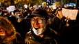 Viikko sitten viikonloppuna Kiinassa puhkesi tiukkaa koronapolitiikkaa vastustavia mielenosoituksia. Kuva on otettu Pekingissä 28. marraskuuta.