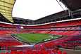 Jalkapallon EM-kisojen 2020 finaali ja välierät pelataan Lontoon Wembley-stadionilla. Stadionille mahtuu 90000 ihmistä.