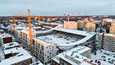 Tammelan stadionin länsipuolelta kulkeva Salhojankatu sisältyy uusiin, Tampereella parhaillaan nähtävillä oleviin katusuunnitelmiin. Valokuva on otettu 5. tammikuuta 2023.