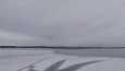 Tältä Näsijärvi näytti lauantaina iltapäivällä ennen auringonlaskua. Jää on vielä rannassa ohutta. Kuva on otettu Lapinniemestä.