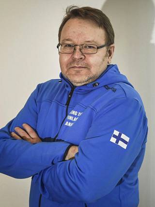 Pekka Mäki on valmentanut muiden muassa Edis Tatlia ja Amin Asikaista.