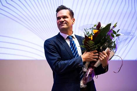 Mika Aaltola nimettiin maanantaina Tampereen yliopiston vuoden alumniksi.