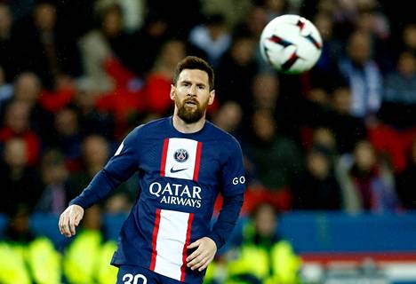 Lionel Messi lähtee Pariisista.