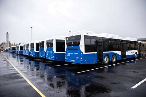 Tampereen kaduilla alkoi liikennöidä 6. kesäkuuta alkaen 26 uutta sähköbussia, joita liikennöi Pohjolan Liikenne uutena Nysse-toimijana.