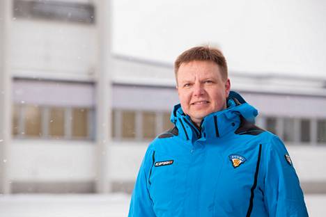 Jääkiekkoliiton puheenjohtaja Harri Nummela.