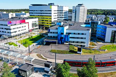 Pirkanmaan sairaanhoitopiiri suunnitteli Taysin kampusalueen jättimäistä maakauppaa Tampereen kaupungille, mutta laki estää aikeet.