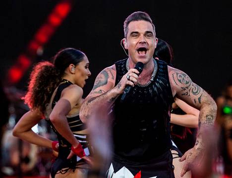 Robbie Williams esiintyi Suomessa viimeksi Tampereella Ratinan stadionilla vuonna 2017. Hän on kertonut saaneensa aina Suomessa hyvän vastaanoton.