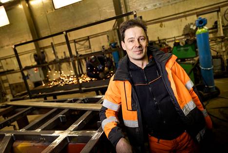 Tomi Ylilammin metallipaja valmistaa, korjaa, suunnittelee ja tekee kaikkia alan muutostöitä. Lisäksi osakeyhtiön toimialaa ovat myös muun muassa aurinkovoimaloiden asennukset ja koneurakointi.