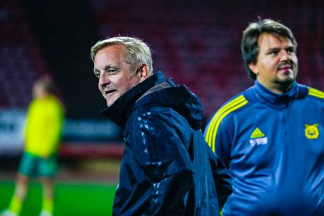 Jarkko Wiss nähdään jälleen ensi kaudella miesten jalkapalloliigassa päävalmentajana.