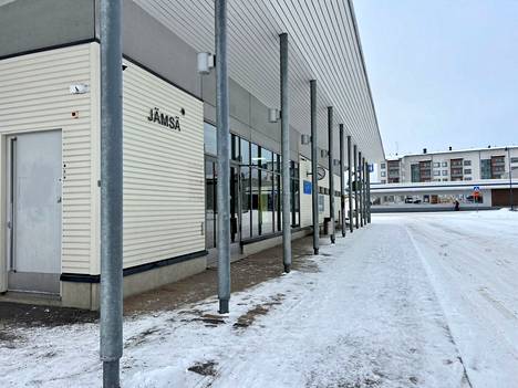 Jämsän Matkahuollon ovet ovat sulkeutuneet lopullisesti. Linja-autoasemarakennuksen omistaa Jämsän kaupunki, eikä tiloihin ole ainakaan vielä uutta vuokralaista.