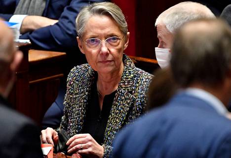 Ranskassa pääministeri Élisabeth Borne on ehdottanut eläkeiän nostamista. Borne osallistui Ranskan kansalliskokouksen istuntoon tiistaina 10. tammikuuta.