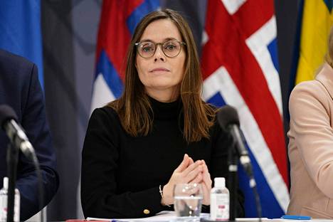 Islannin  pääministerinä jatkaa punavihreän liikkeen Katrin Jakobsdottir  Kuva on otettu lehdistötilaisuudessa Kööpenhaminassa marraskuun alussa.
