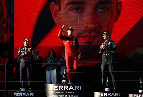 Ferrarin Charles Leclerc juhli voittoa Australian gp:ssä sunnuntaina.