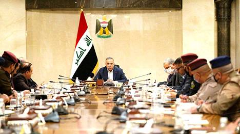 Medialle annettu valokuva näyttää Irakin pääministeri 