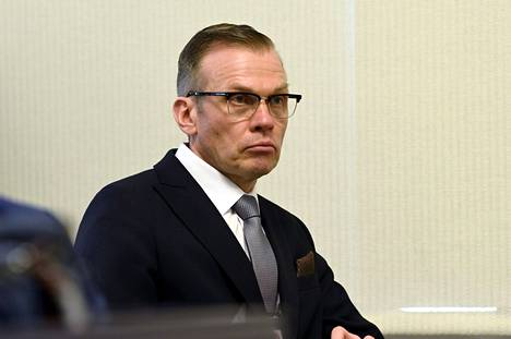 Valtioneuvoston turvallisuusjohtaja Ahti Kurvisen mukaan pääministeri Sanna Marinin (sd.) valinta käyttää ensisijaisesti eduskunnan kännykkää ei ole ongelma pääministerin tavoittamisen kannalta.