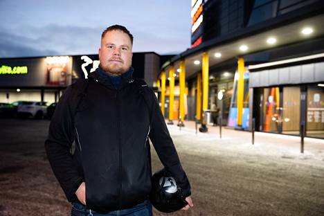 Joni Koski, 28, mekaniikkasuunnittelija, Tampere: ”Haluan sanoa, että Aamulehti on pienen ja heikon tamperelaisen äänenkannattaja, joka pitää tamperelaiset ajan tasalla ajankohtaisista asioista.”