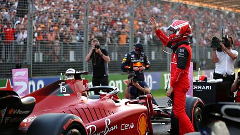 Ferrarin Charles Leclerc kaasutteli paalupaikalle, joka on hänelle kauden kilpailuissa jo toinen.