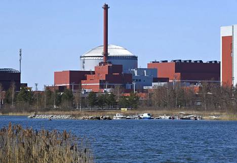 Olkiluodon ydinvoimalan ykkösyksikkö on ollut kuukauden ajan huollossa ja suljettuna. Kuvassa uusi kolmosreaktori, joka on koekäyttövaiheessa.