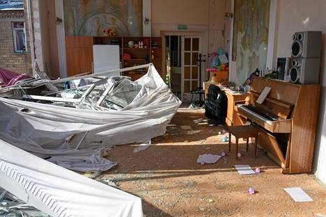 Kiovan pommituksessa perjantaiaamuna vahingoittuivat päiväkoti, koulu ja asuinrakennuksia.