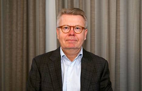 Vapun jälkeen alkavia hallitusneuvotteluja Jyri Häkämies evästi todeten EK:n ehdottaneen, että valtion omistuksia myytäisiin hallituskauden aikana neljän miljardin euron edestä. 