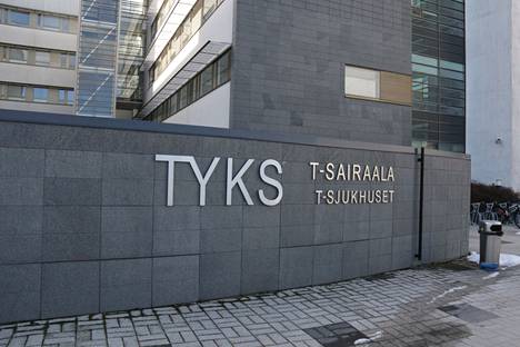 Turun yliopistollisessa keskussairaalassa  oli tiistaina hoidossa 31 covid-positiivista potilasta