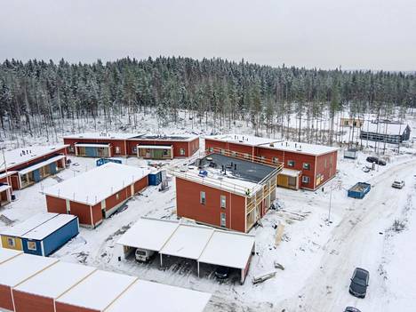 Ylöjärven Siivikkalaan rakentuvalle uudelle pientaloalueelle rakentuu omakotitalojen lisäksi myös rivi- ja paritaloja. 