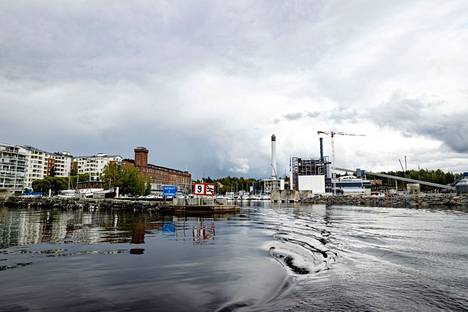 Naistenlahti 3 -voimalaitos valmistuu loppuvuodesta Tampereelle. Valokuva on otettu 19. elokuuta 2021.