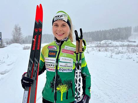 Vantaan Hiihtoseuraa edustava Anni Kainulainen lähtee hiihdon SM-kisoihin puolustamaan viime vuoden parisprintin SM-kultaa yhdessä seurakaverinsa kanssa. Hän odottaa, että kisoissa on hyvä tunnelma ja yleisöä paljon kannustamassa. 
