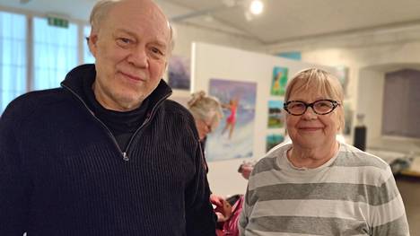 Kuvataiteilijat Juhani Järvinen ja Marita Erkkola-Järvinen pitävät Suomenselän taiteilijaseuran 55-vuotisnäyttelyä mittavana kokonaisuutena. Esillä on paljon teoksia, joita ei ole nähty Keuruulla aikaisemmin.