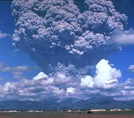 Pinatubo-tulivuori syyti ilmakehään niin paljon rikkihiukkasia, että maapallo viileni pari vuotta. Rikkiä pitäisi lisätä jatkuvasti, jos ihmiskunta kokeilee samaa.