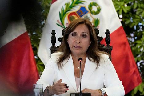 Perussa kongressi ei ole päässyt lopputulokseen vaalien siirtämisestä. Perun presidentti Dina Boluarte on pyytänyt ennenaikaisten presidentinvaalien järjestämistä jo tänä vuonna. 