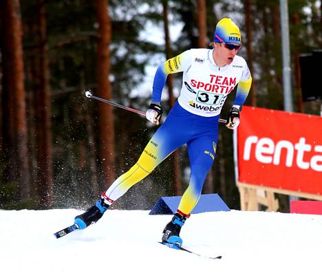 ke Melnitsin Suomen mestaruus 20-vuotiaiden vapaan tyylin sprintissä tuli ajalla 1.59,60. Kausi jatkuu 10 kilometrin SM-starteilla sekä perinteisellä että vapaalla tyylillä.