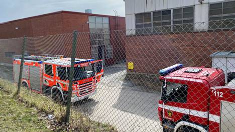 Mänttä-Vilppulassa hälytettiin 18 pelastuslaitoksen yksikköä Metsä Tissuen tehtaalle.
