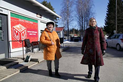 Maria Passi (vasemmalla) ja Anja Lahdenperä äänestivät kristillisdemokraatteja.