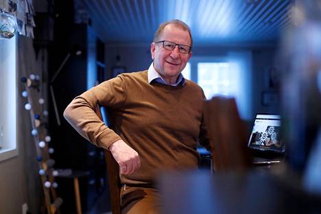 Wisenetwork Oy:n toimitusjohtaja Hannu Myöhänen siirtyy yrityksen hallituksen puheenjohtajaksi.