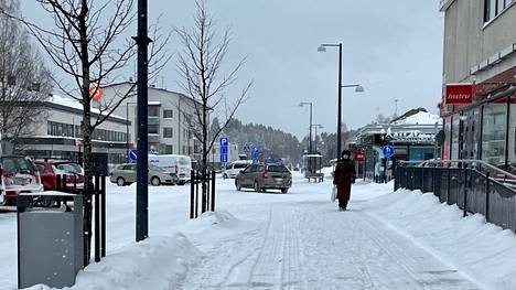 Kirjoittaja kaipaa ihan tavallisia kuntalaisia mukaan laittamaan Jämsän taloutta kuntoon.