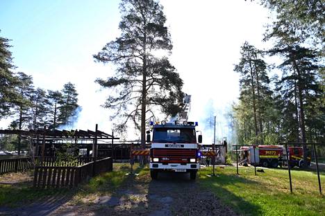 Ylöjärven Ylisen kuntoutuskeskus on nykyisin tyhjillään. Maanantaiaamun tulipalo aiheutti mittavia vahinkoja yhteen vanhoista rakennuksista. 