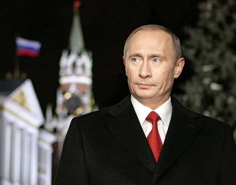Venäjän presidentti Vladimir Putin suhtautuu yhä torjuvammin Venäjän vähemmistökieliin.