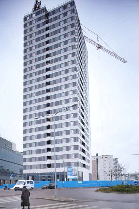 Tampereen Torni ei ole enää Suomen korkein – Espoon uusi kerrostalo ohitti  hotellin 1,5 metrillä - Uutiset - Aamulehti