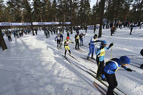 Pirkan hiihdon kuvagalleria näyttää hurjan matkan lähdöstä maaliin -  Urheilu - Satakunnan Kansa