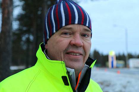 Arctic Machine Oy:n toimitusjohtaja Juha Jääskelä kertoo, että autonomiseen tienhoitoon valmistautuminen alkoi 5-6 vuotta sitten.