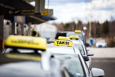 Taksi Helsinki laajentaa välityspalveluaan Satakuntaan – asiakkaina aluksi  maaseututaksit, mutta ensi kesänä myös kyytitilaukset Porissa - Satakunta -  Satakunnan Kansa