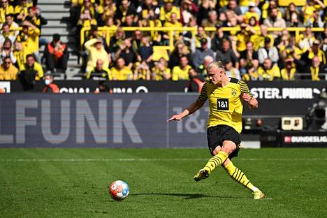Erling Braut Haaland on lähellä siirtoa Borussia Dortmundista Manchester Cityyn.