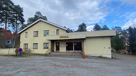 Tapiolan työväentalo sijaitsee Tampereen Kisanmaalla ja sen omistajat vaihtuvat kesäkuussa.
