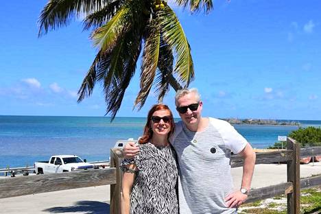 Sari ja Pasi Kaukoranta ovat nyt kotimatkalla Palm Beachin kaupungista Floridasta takaisin Suomeen. Vaikka koronaviruspandemia varjosti matkantekoa, loma oli silti antoisa.