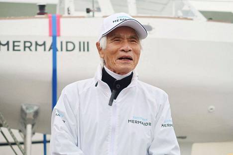 83-vuotias purjehtija Horie saapui Japaniin varhain 4. kesäkuuta 2022 yksin Tyynenmeren halki tekemänsä non-stop -matkan jälkeen, ja hänestä tuli kaikkien aikojen vanhin tämän saavuttanut henkilö.