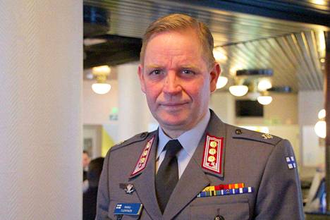 Eversti Tuominen ei pidä Nato-jäsenyyttä järkevänä tilanteessa, jossa  jännite Itämerellä on kasvanut - Kotimaa - Aamulehti