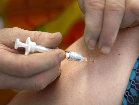 Satasairaala kehottaa tarkistamaan rokotesuojan tuhkarokkoa vastaan erityisesti, jos on syntynyt 1965-1975 eikä tuhkarokkoa ole sairastettu. 